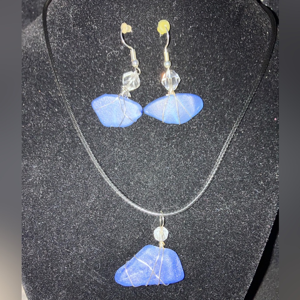 #11 Handmade seaglass necklace set.